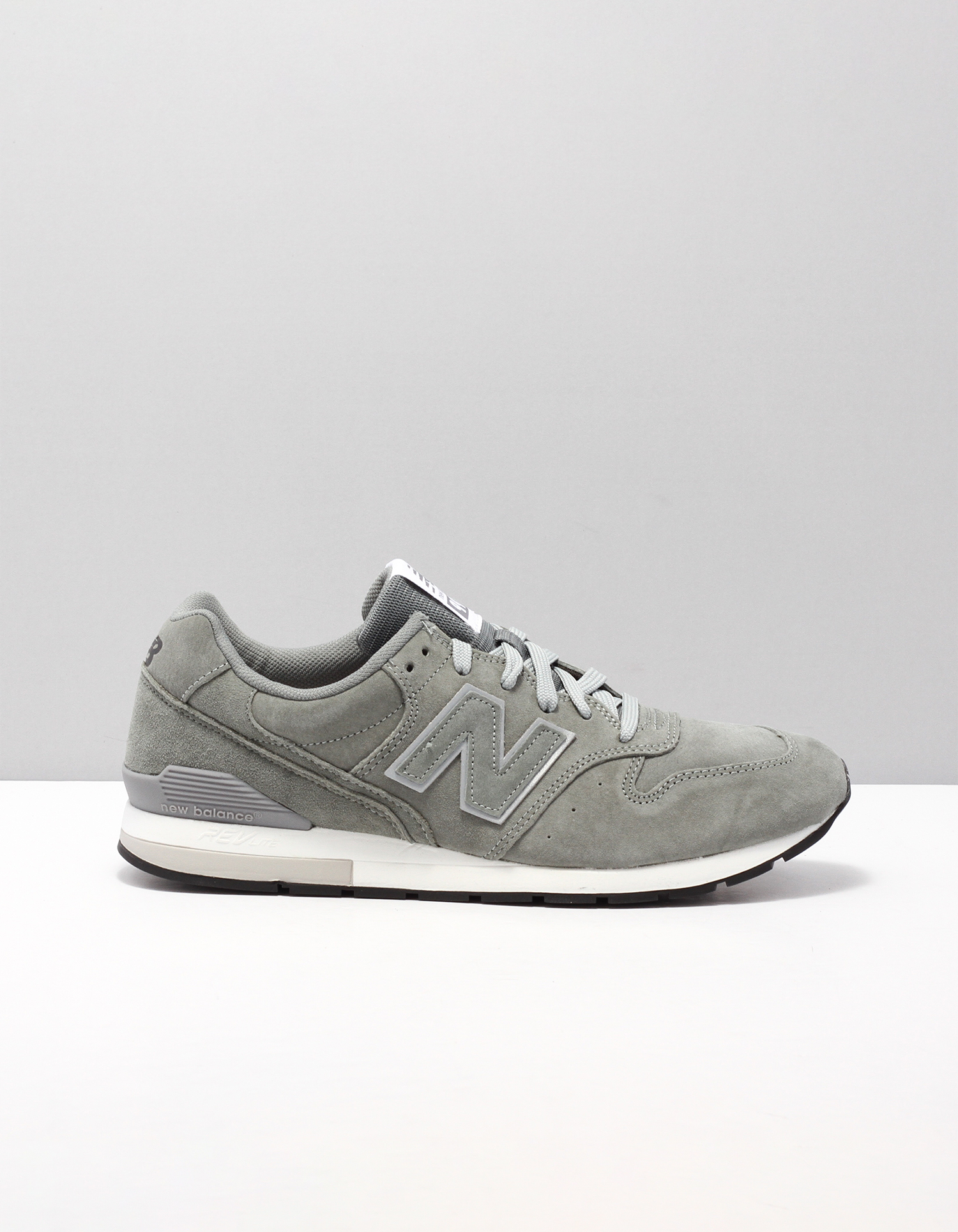 new balance mrl996 heren prijs